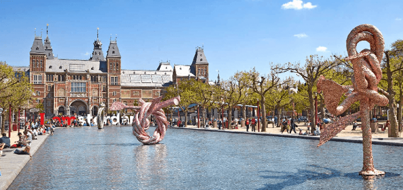 Praça dos Museus em Amsterdã
